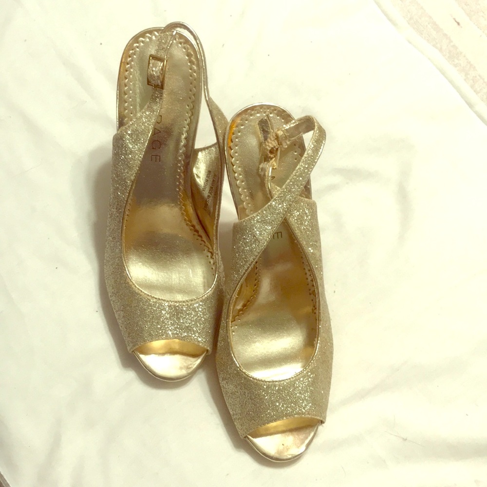Rampage gold glitter heels